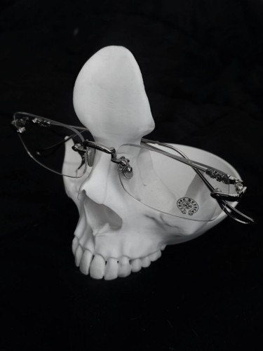 هولدر عینک و جا اکسسوری اسکلت